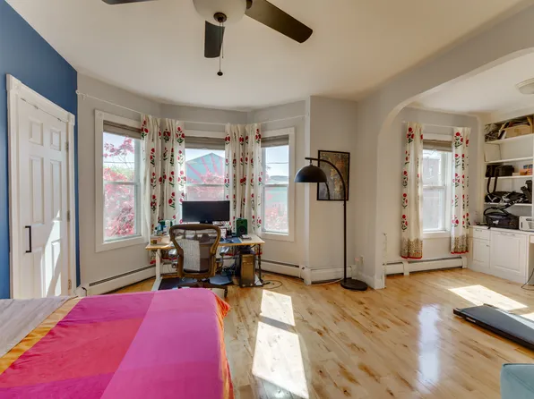 184 Boylston St APT 2, Jamaica Plain, MA 02130