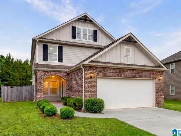 4817 Mountain Gap Dr, Bessemer, AL 35022