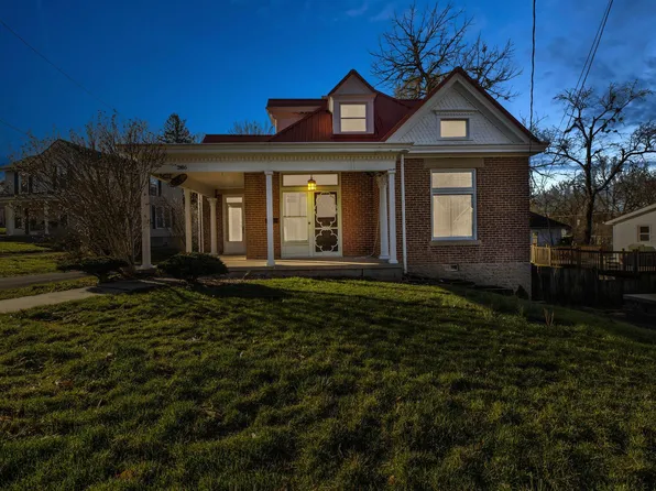 236 W High St, Mount Sterling, KY 40353