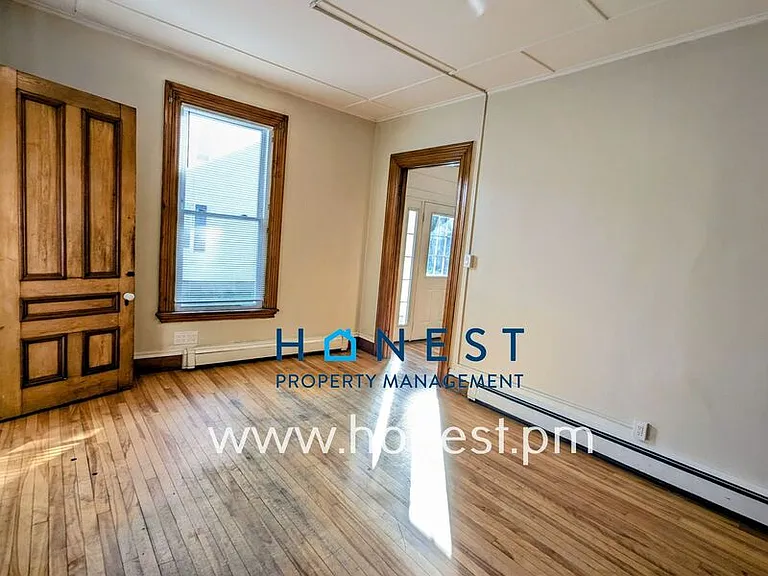 110 Silver St #1 — Photo 16