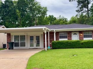 4665 Glen Oaks Cir, Beaumont, TX 77708