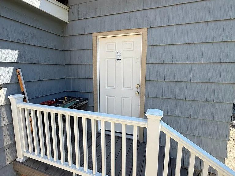 1214 W Hays St #3 — Photo 6