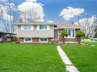 3 Northgate Dr, Welland, ON L3C 5Y2