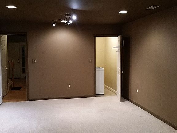 3rd image of 12478 Everest Peak Ln