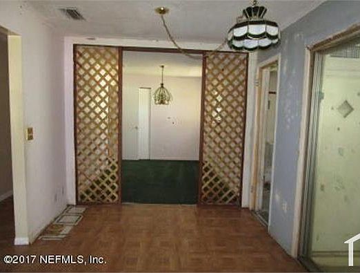 5th image of 4667 Harbor View Dr