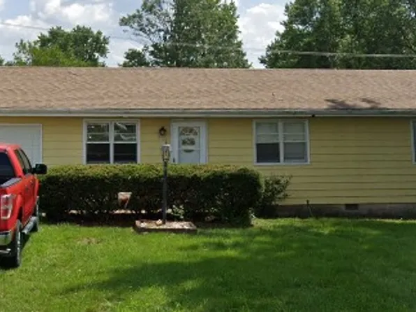 202 E New Melville Rd, Willard, MO 65781