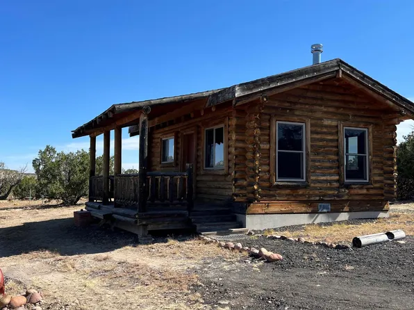430 Cimarron Dr, Quemado, NM 87829