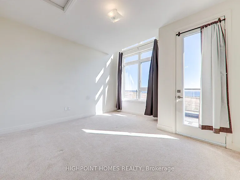 641 Port Darlington Rd #20 — Photo 31