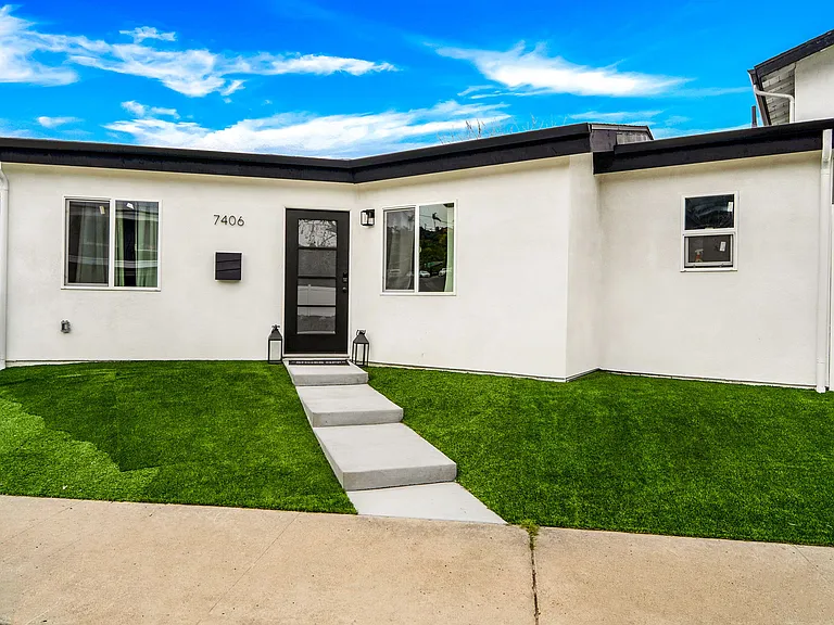 7406 Margerum Ave — Photo 1