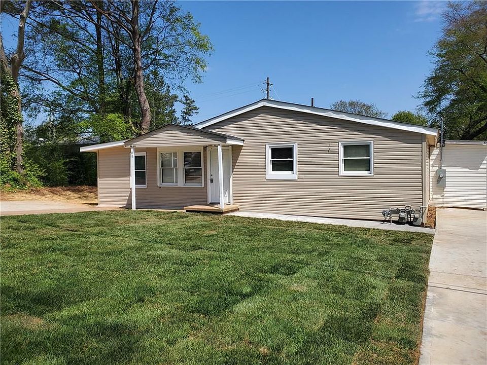1st image of 40 Harris Dr SE #110