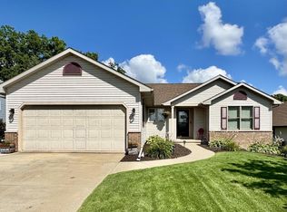 116 Quail Ridge Dr, Barneveld, WI 53507