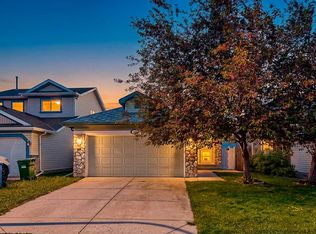 236 Covepark Close NE, Calgary, AB T3K5R3