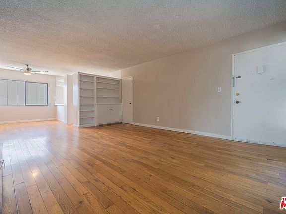 5th image of 941 N San Vicente Blvd APT 1