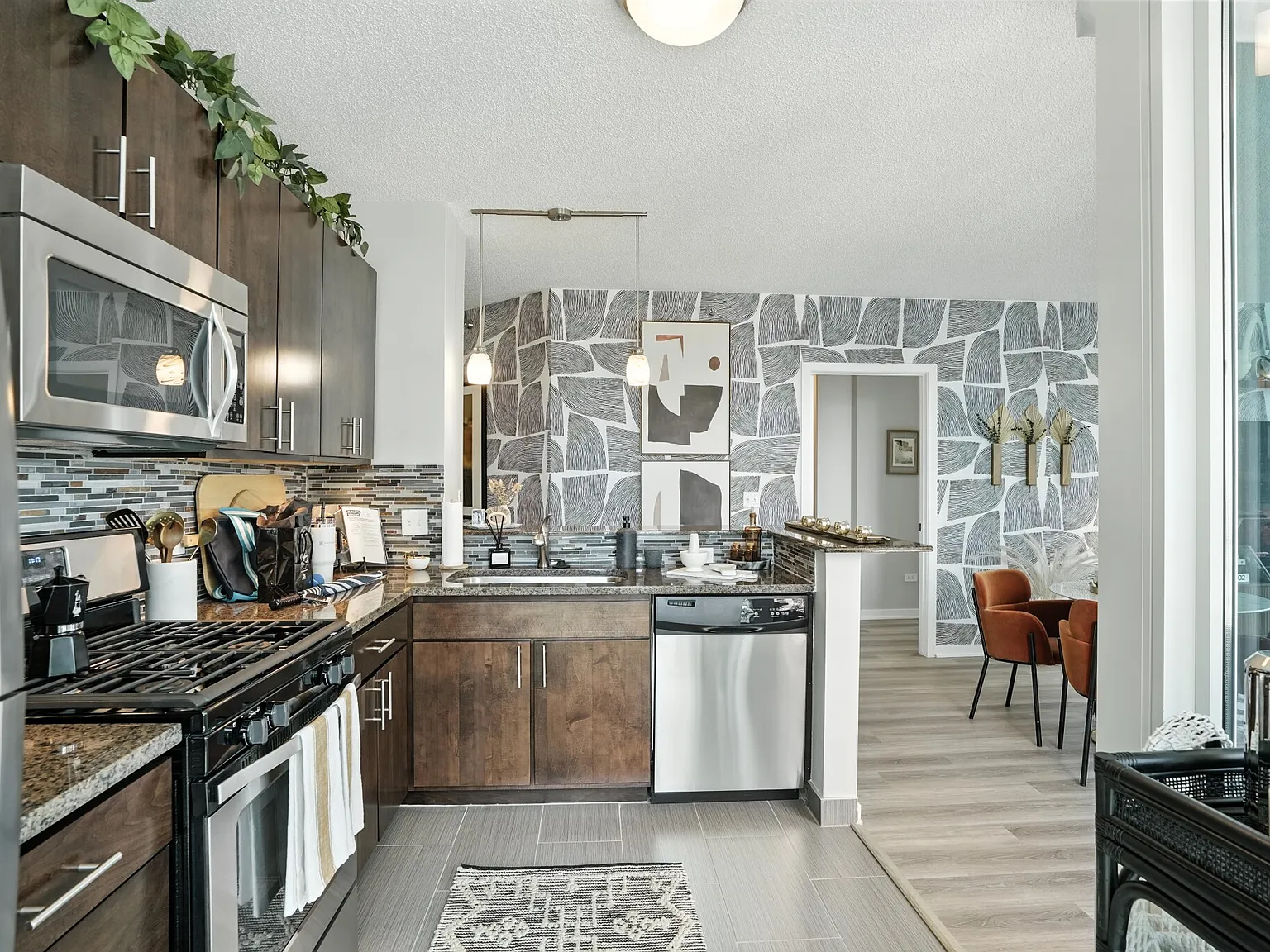 2 bed, 2.0 bath, $4,333 — Photo 4