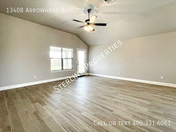 3rd image of 13408 Arrowhead Blvd