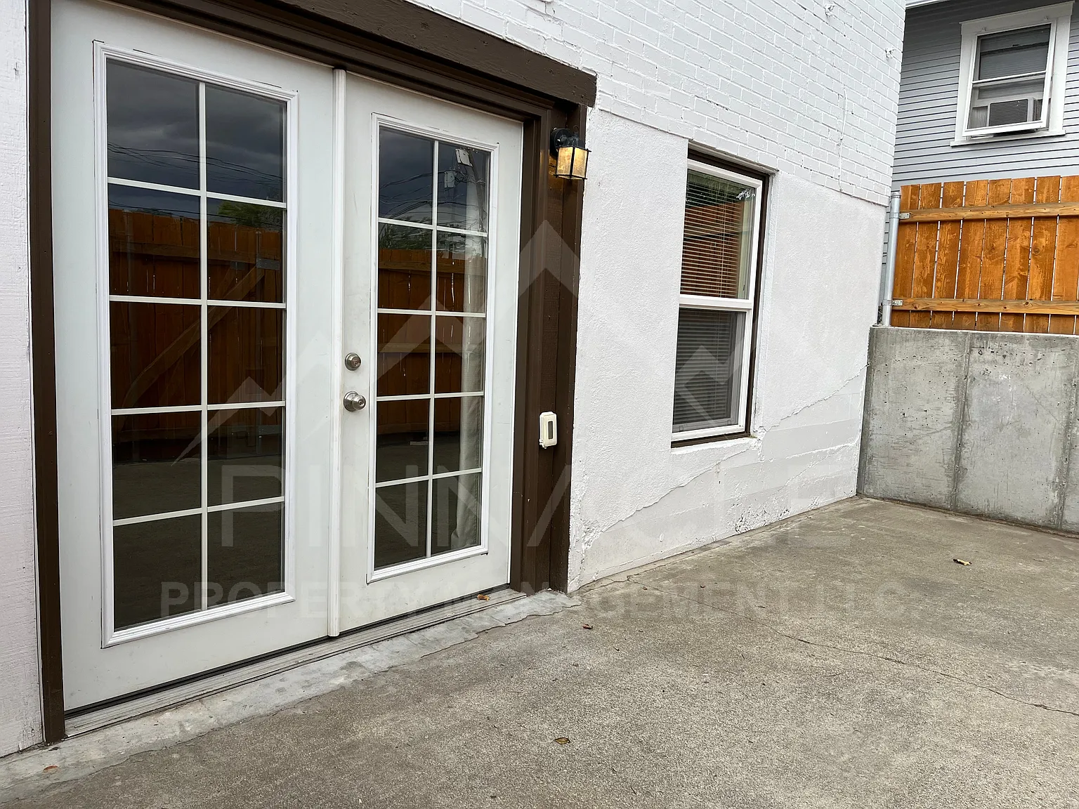 2 bed, 800 sqft, $1,000 — Photo 2