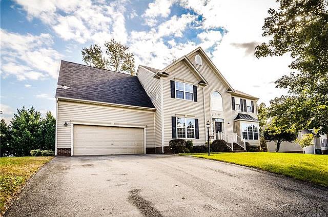 1st image of 7824 Point Hollow Dr