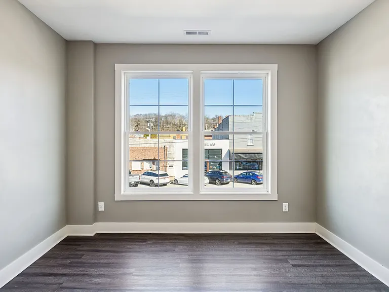118 N Main St #C — Photo 19