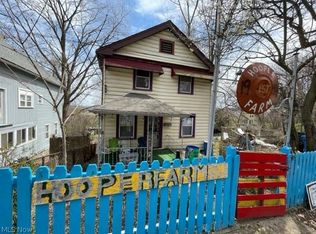 2835 W 11th St, Cleveland, OH 44113