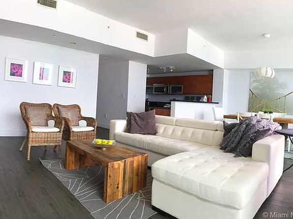3rd image of 244 Biscayne Blvd APT 4004