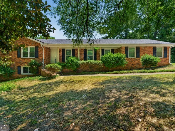 357 Lokchapee Dr, Macon, GA 31210