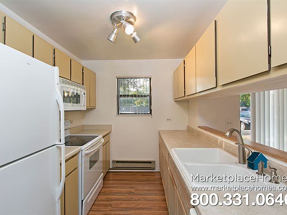 3rd image of 1351 N Winslowe Dr Unit 102