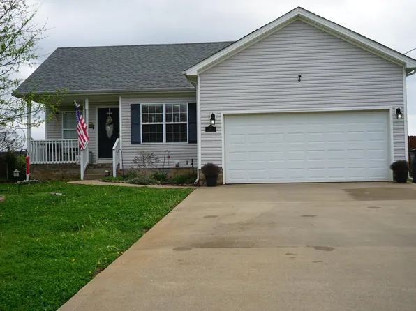102 Fallow Ln, Oak Grove, KY 42262