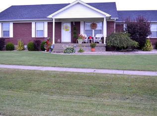 134 Shelby Cir, Louisville, KY 40229