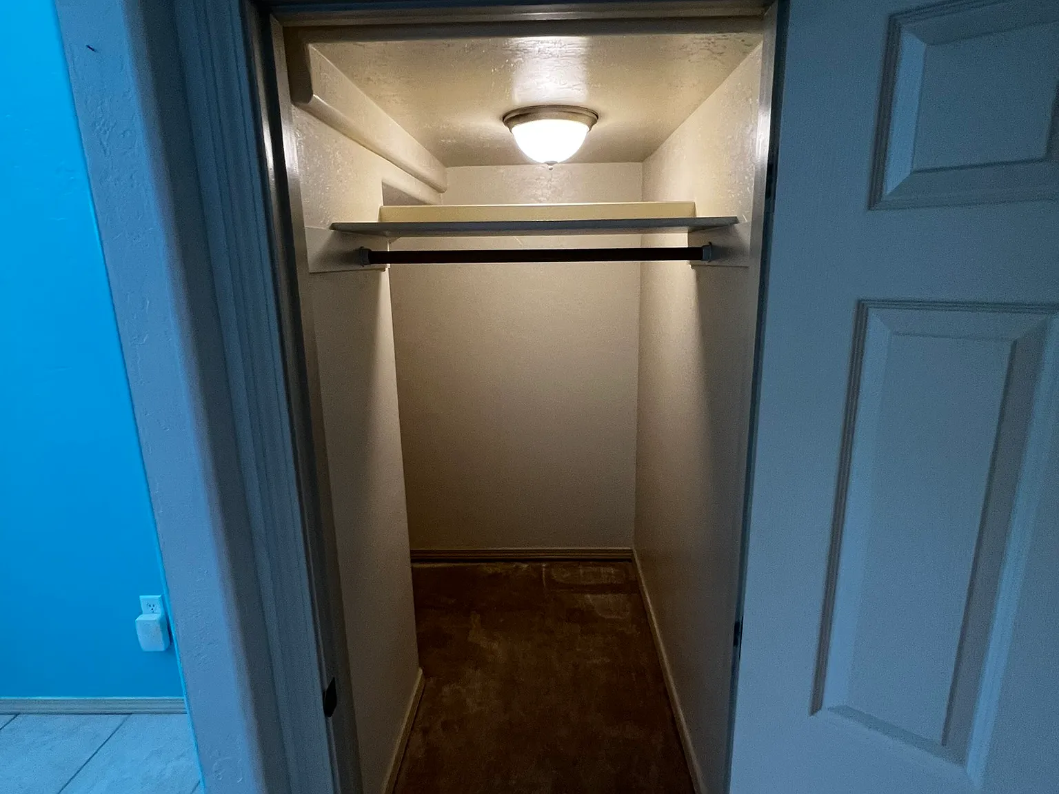 3 bed, 2.5 bath, 1610 sqft, $2,000 — Photo 2