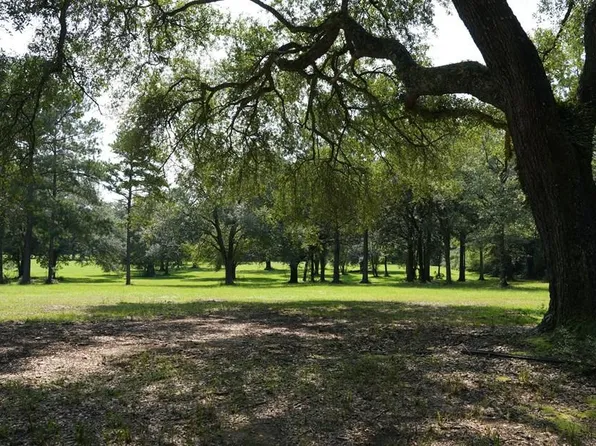 1136 Strickland Rd, Osyka, MS 39657