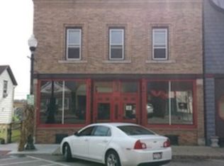 3907 Main St, McHenry, IL 60050