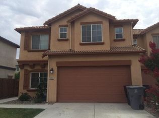 453 Pedersen Rd, Oakdale, CA 95361