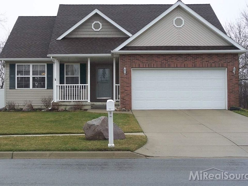 1st image of 1261 Jackson Dr
