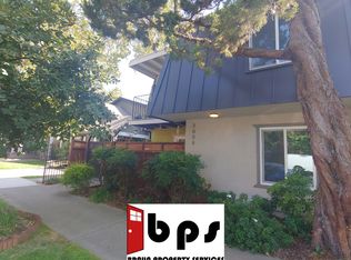 3008 D St, Sacramento, CA 95816