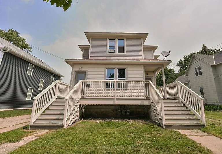 1217 Chicago St — Photo 17