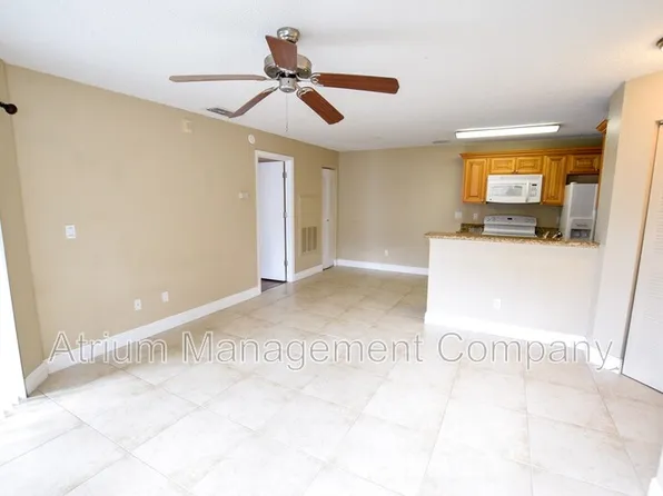 2585 Grassy Point Dr Unit 203, Lake Mary, FL 32746