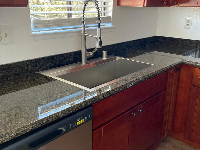 215 Hillcrest Ave #1 — Photo 9