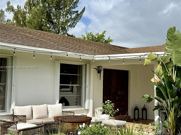 625 Whippoorwill Ter — Photo 4