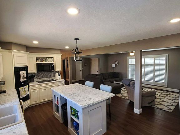 5th image of 11361 Northview Dr