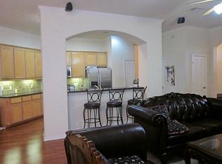 310 Park Crest Ave, Euless, TX 76039