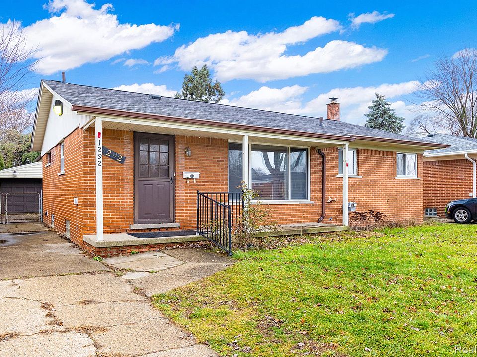 1st image of 1292 Beaupre Ave