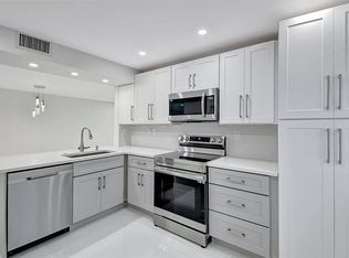 15378 Lakes Of Delray Blvd APT 3, Delray Beach, FL 33484