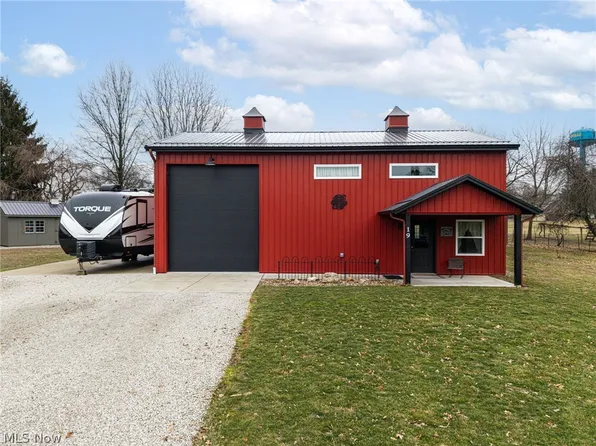 19 Harclay Ct, Hayesville, OH 44838