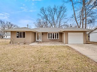 1047 W Harnett St, Mascoutah, IL