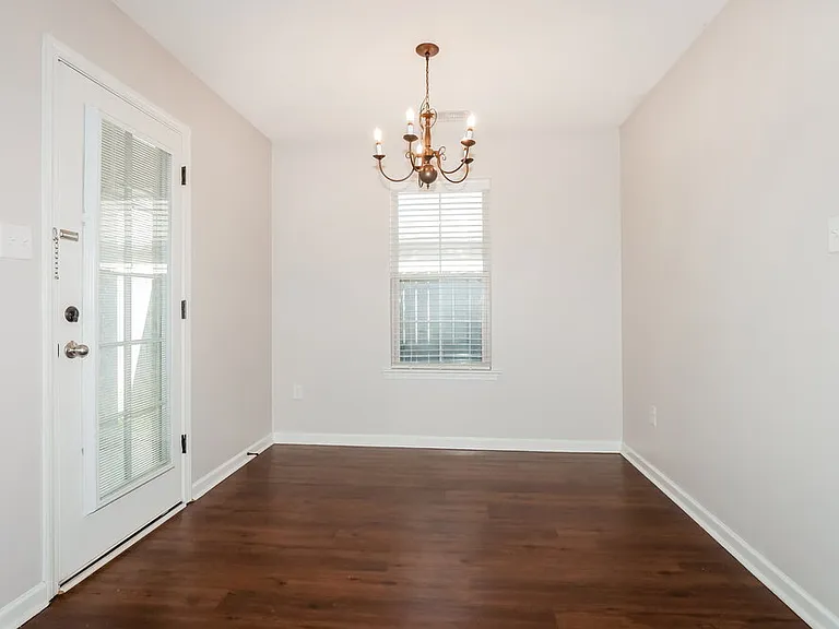 9460 Eckley Pl — Photo 6