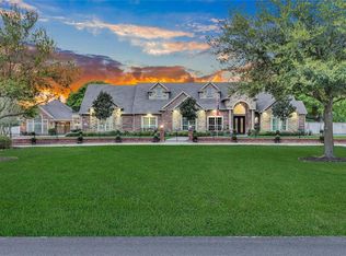 11467 Outpost Cove Dr, Willis, TX 77318