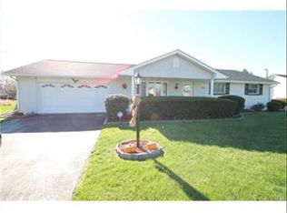 5559 Shawnee Dr, Bethlehem, PA 18017