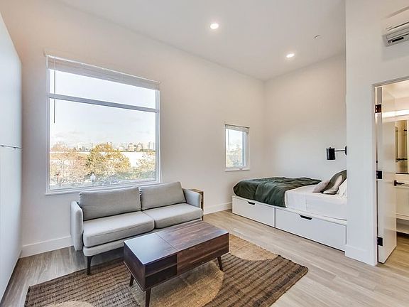 3rd image of 1705 Mandela Pkwy #B-1ba-296sqft