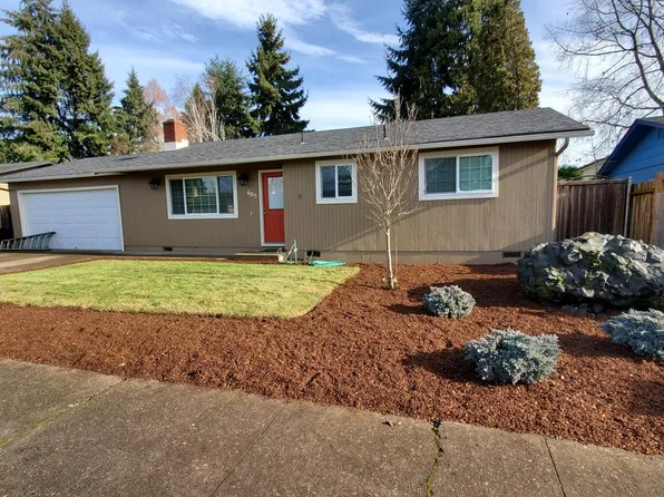 685 70th St, Springfield, OR 97478