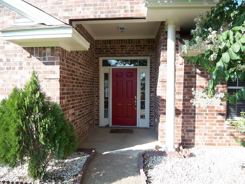 1st image of 3401 Shire Dr